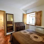 Casa De Barreiros Camélias De Basto *