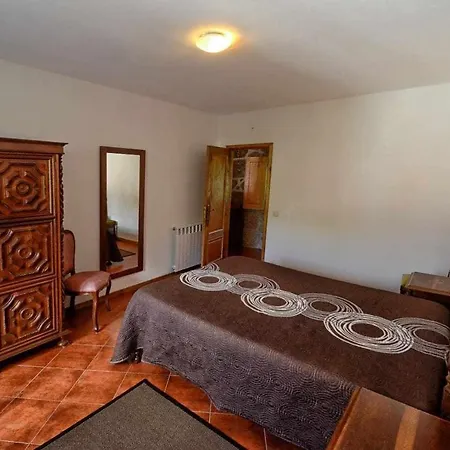 Nyaraló Casa De Barreiros Camelias De Basto *