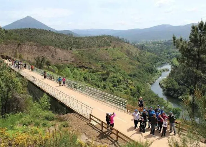 Casa De Barreiros Camelias De Basto بيت للعطل